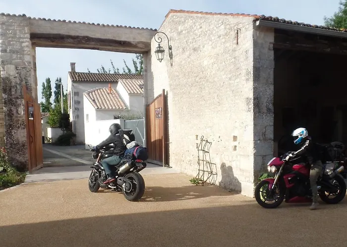 La Collegiale Guest house 3*