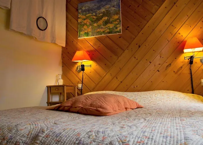 La Collegiale Guest house Clavette