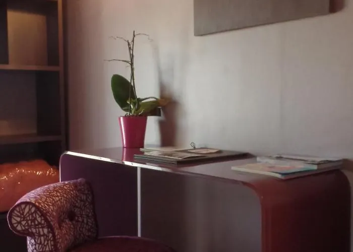 La Collegiale 3* Clavette